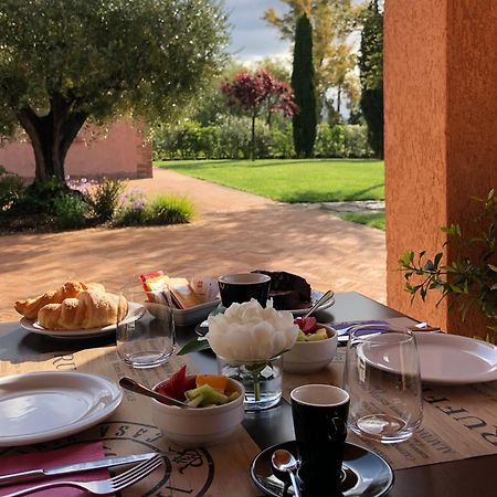 Bed and Breakfast Casale Appia Латина Екстер'єр фото