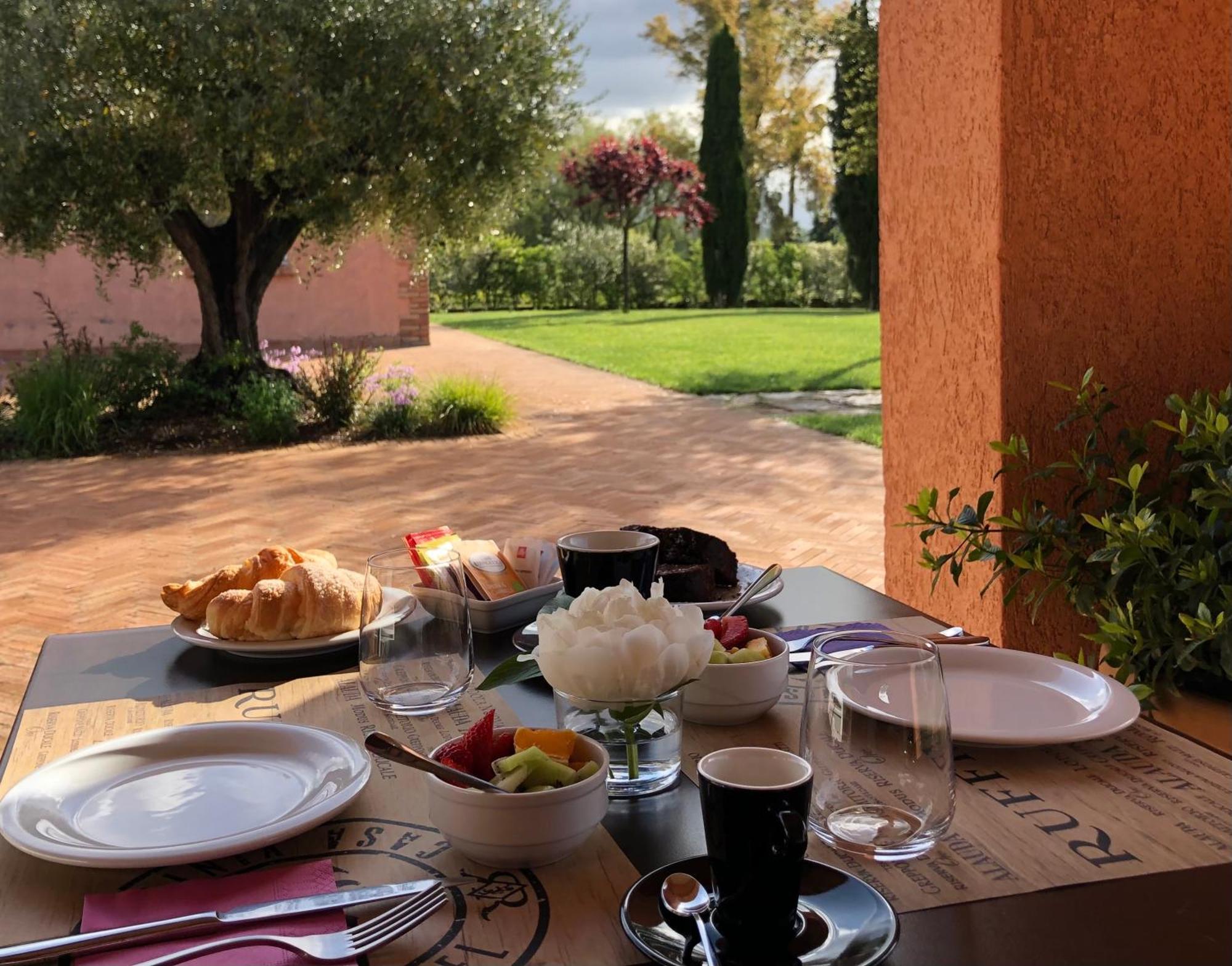 Bed and Breakfast Casale Appia Латина Екстер'єр фото